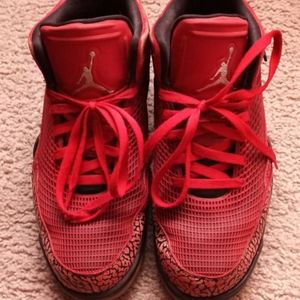 Jordan club 80s red and black size 10.5